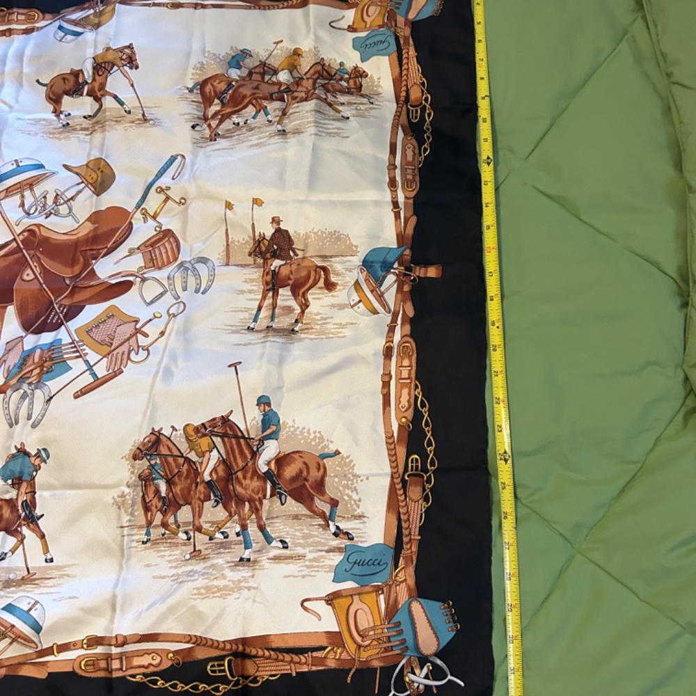 Stunning Vintage GUCCI Equestrian Scarf (great gift for horse lover/scarf lover) - Picture 9 of 16